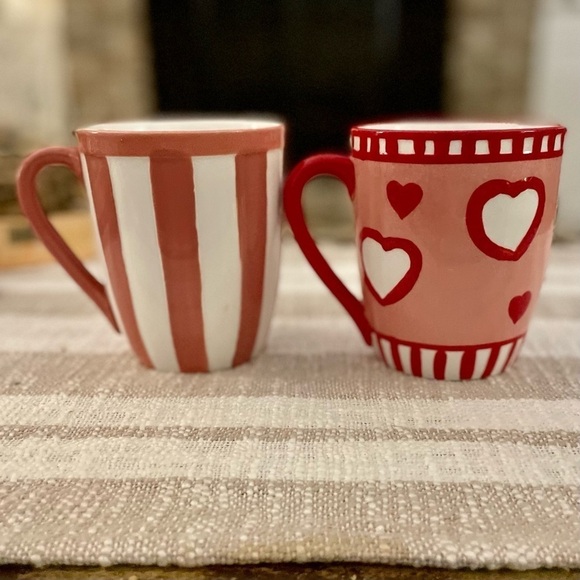 PAIR of 💞Valentine’s Day💞 “Love” Mugs - Picture 10 of 10